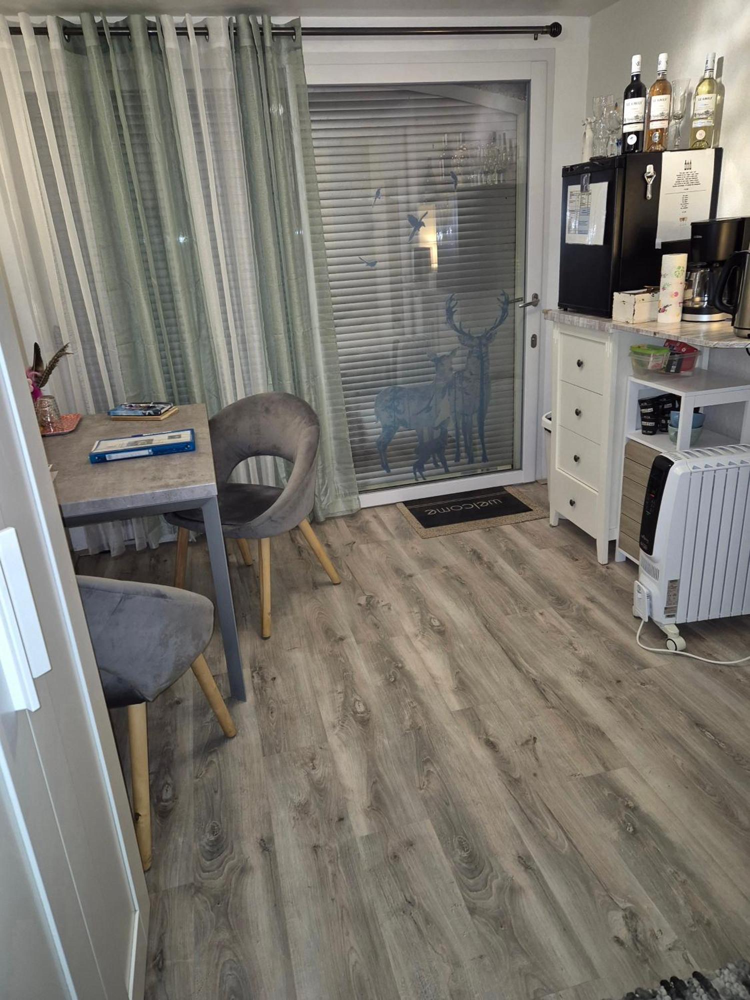 La Perle De Frayssinet-Le-Gelat - Chambre D'Hotes - B&B Eksteriør billede